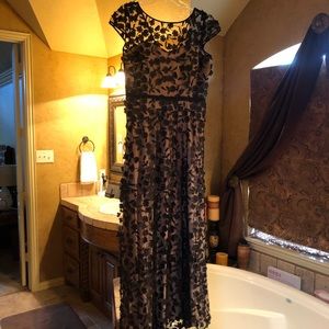 Karl Lagerfeld, Mother of the bride gown